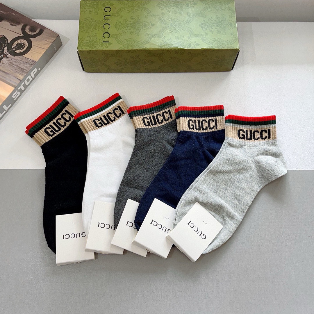 配包装（一盒5双） Gucci 古奇 ins超火爆小单品男女同款袜子，纯棉面料，潮人必备 ，Gucci 