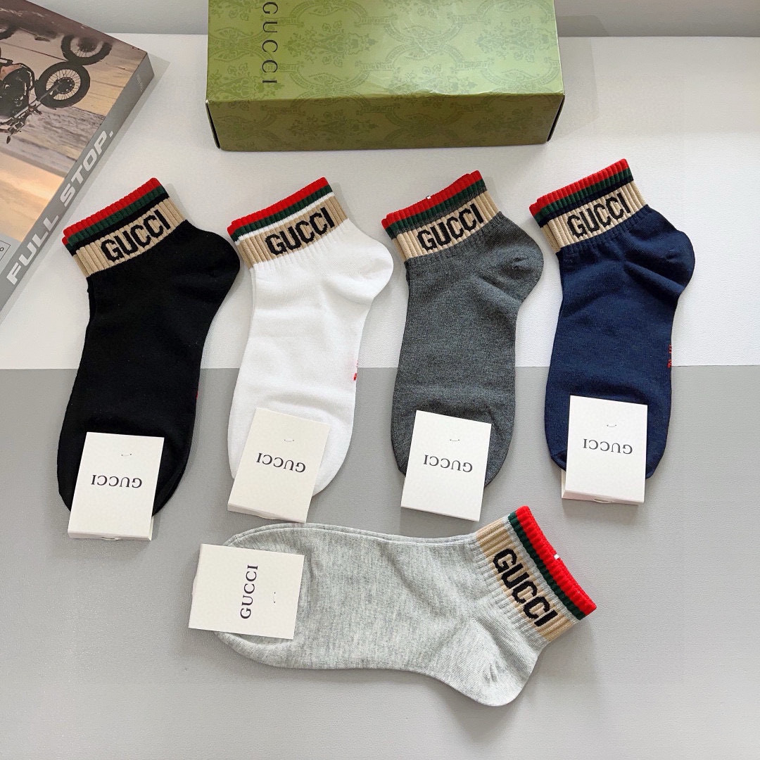 配包装（一盒5双） Gucci 古奇 ins超火爆小单品男女同款袜子，纯棉面料，潮人必备 ，Gucci 