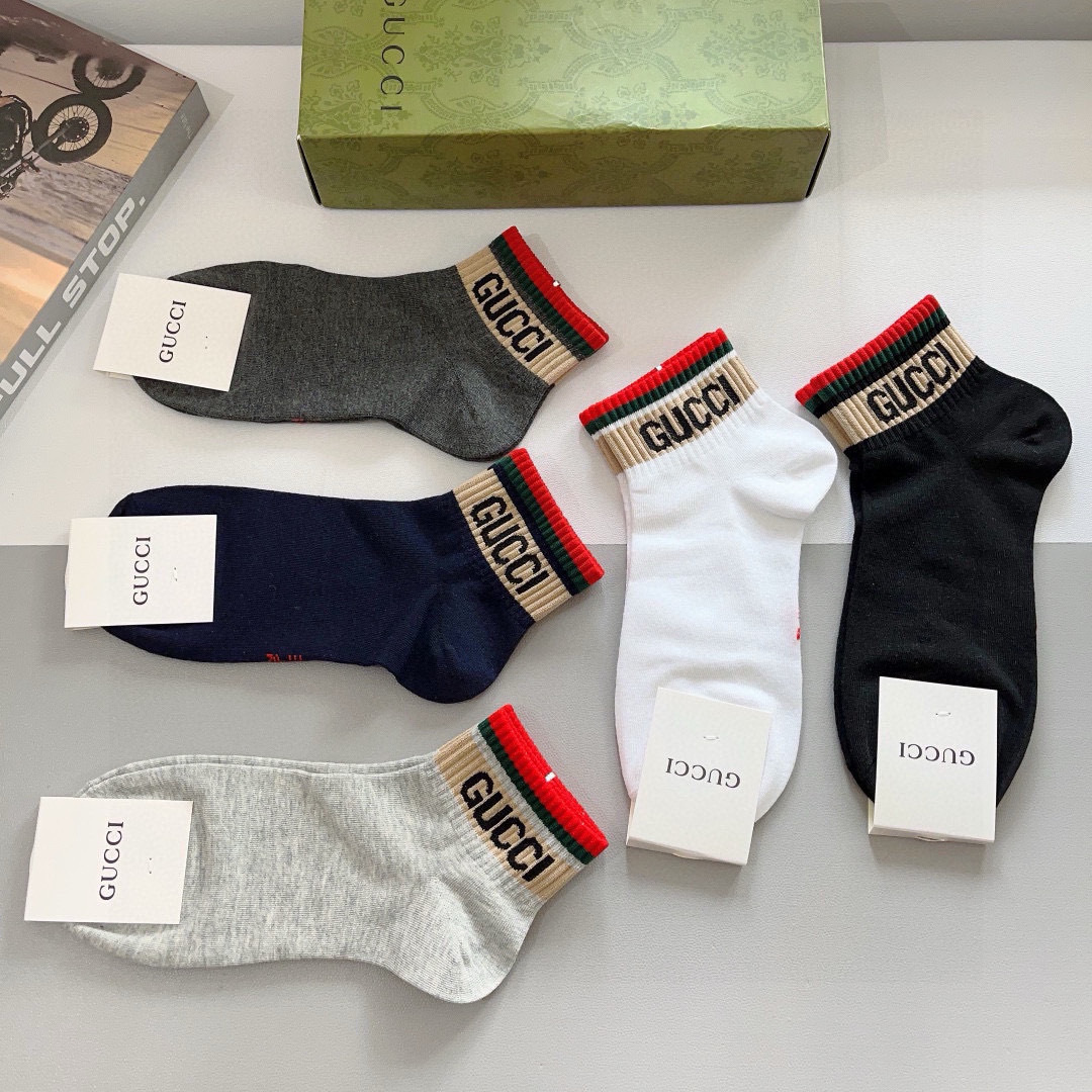 配包装（一盒5双） Gucci 古奇 ins超火爆小单品男女同款袜子，纯棉面料，潮人必备 ，Gucci 