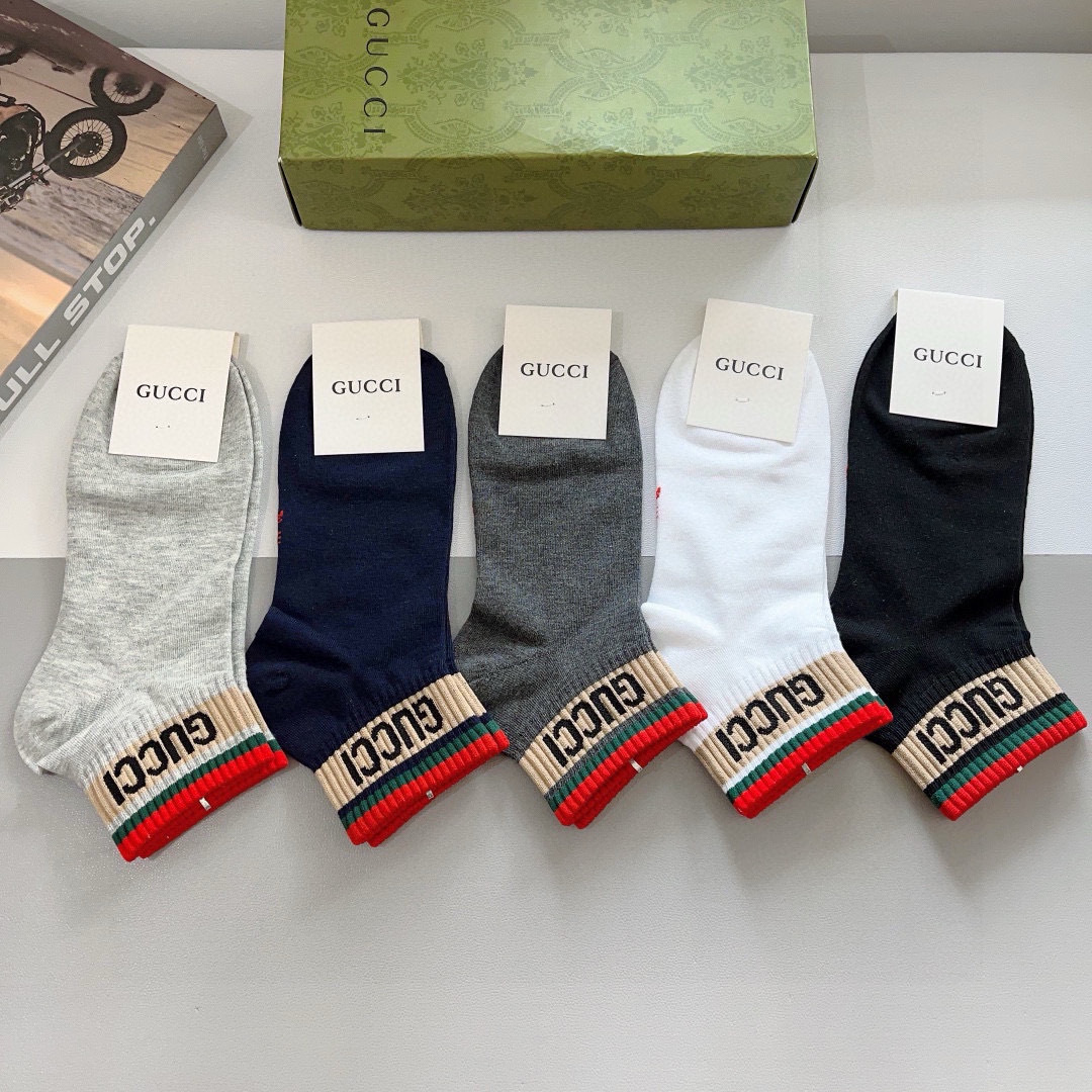 配包装（一盒5双） Gucci 古奇 ins超火爆小单品男女同款袜子，纯棉面料，潮人必备 ，Gucci 