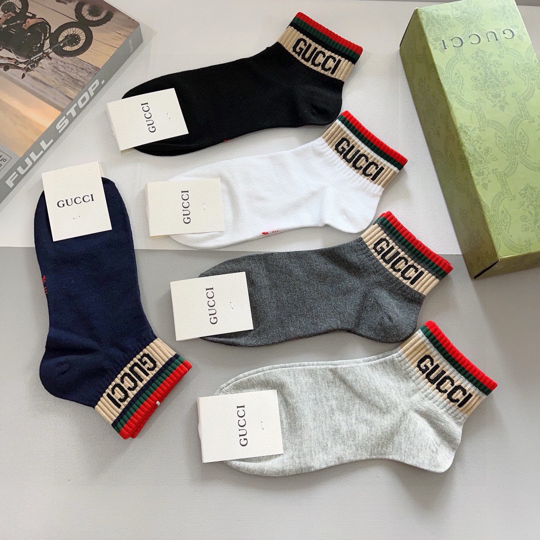 配包装（一盒5双） Gucci 古奇 ins超火爆小单品男女同款袜子，纯棉面料，潮人必备 ，Gucci 