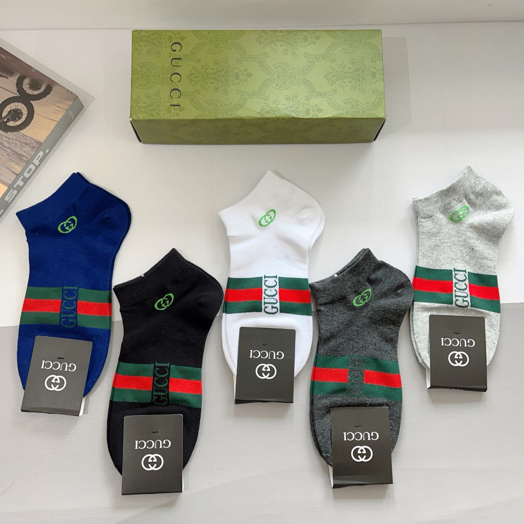 配包装（一盒5双） Gucci 古奇 ins超火爆小单品男女同款袜子，纯棉面料，潮人必备 ，Gucci 