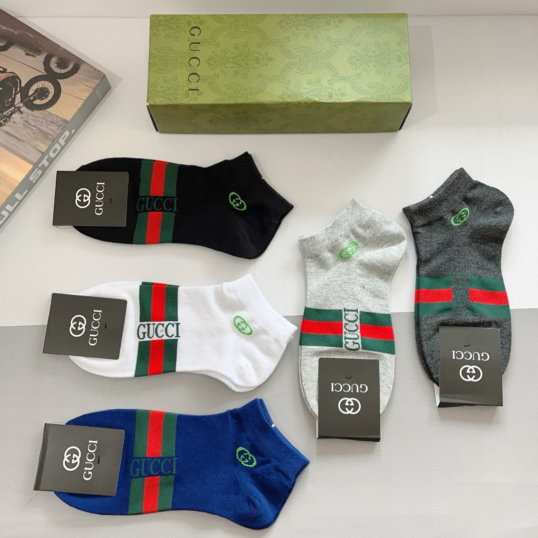 配包装（一盒5双） Gucci 古奇 ins超火爆小单品男女同款袜子，纯棉面料，潮人必备 ，Gucci 