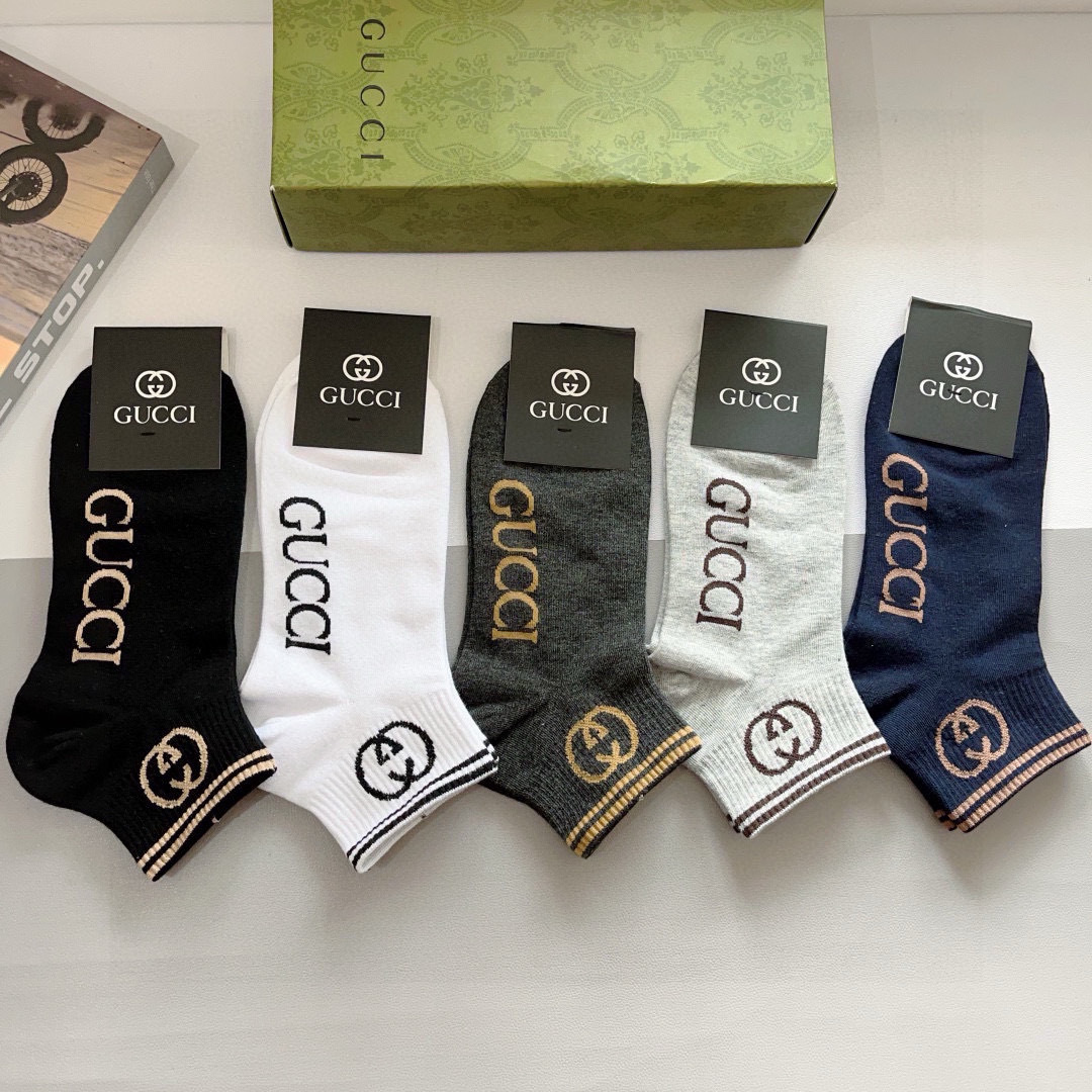 配包装（一盒5双）
 Gucci 古奇 ins超火爆短款袜，纯棉面料，潮人必备 ，Gucci 爆款，经典
