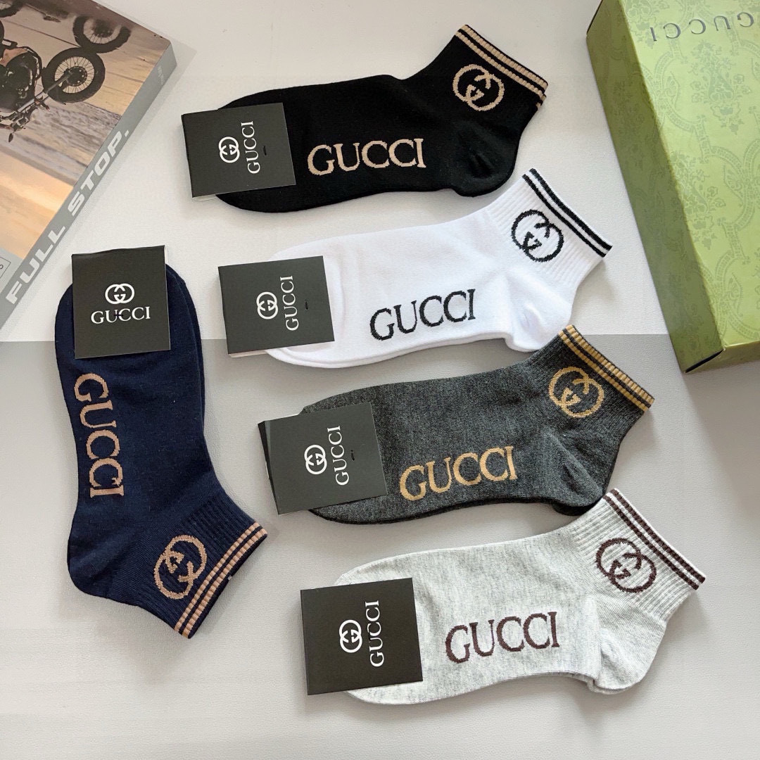 配包装（一盒5双）
 Gucci 古奇 ins超火爆短款袜，纯棉面料，潮人必备 ，Gucci 爆款，经典