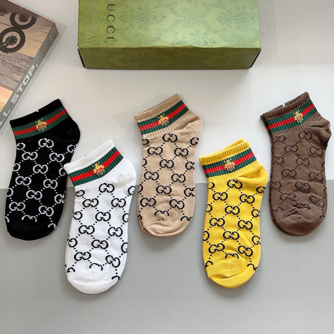 配包装（一盒5双）
GUCCI 古奇2023新款船袜袜子！纯棉面料，火爆图案，专柜同步中短筒袜子，💛大牌