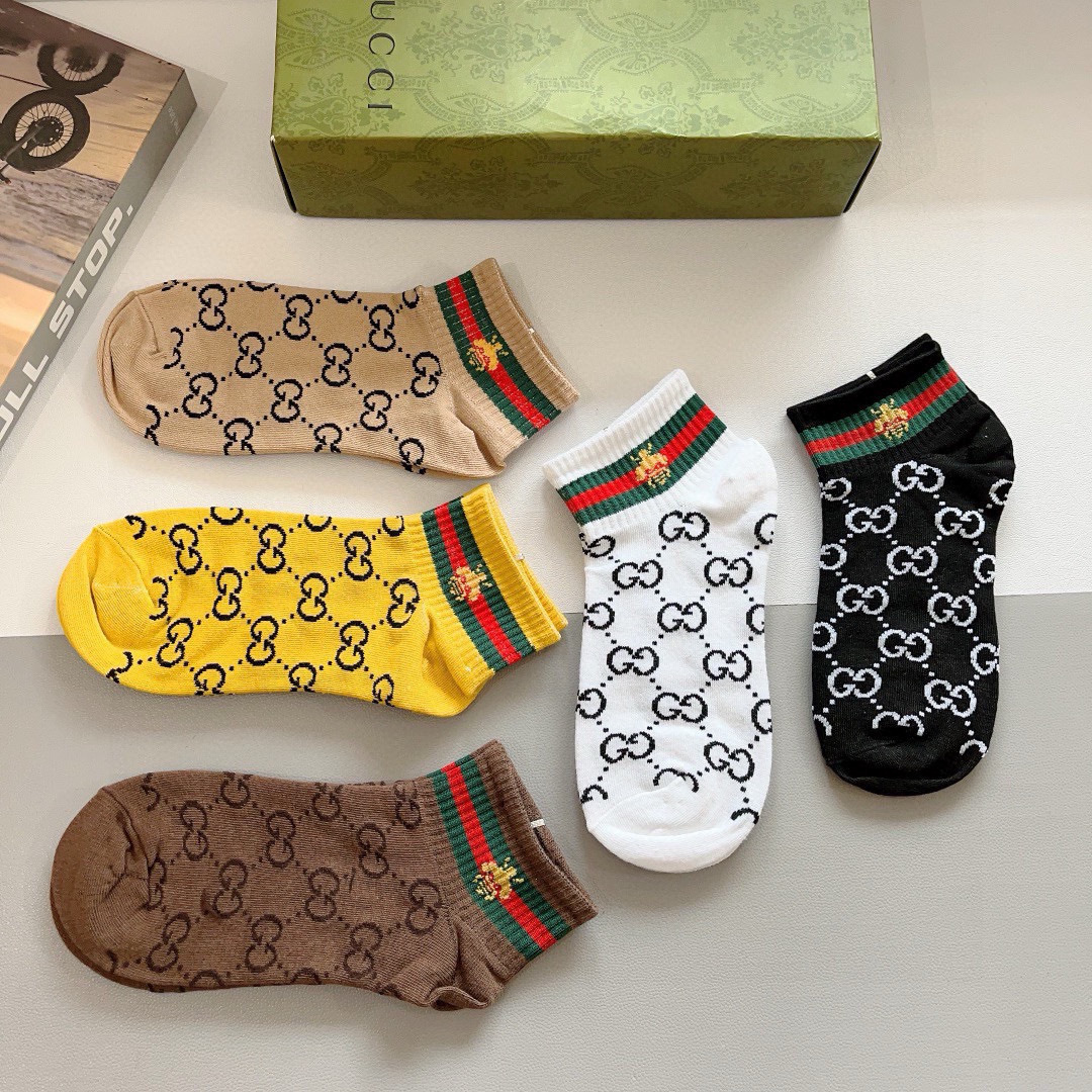 配包装（一盒5双）
GUCCI 古奇2023新款船袜袜子！纯棉面料，火爆图案，专柜同步中短筒袜子，💛大牌