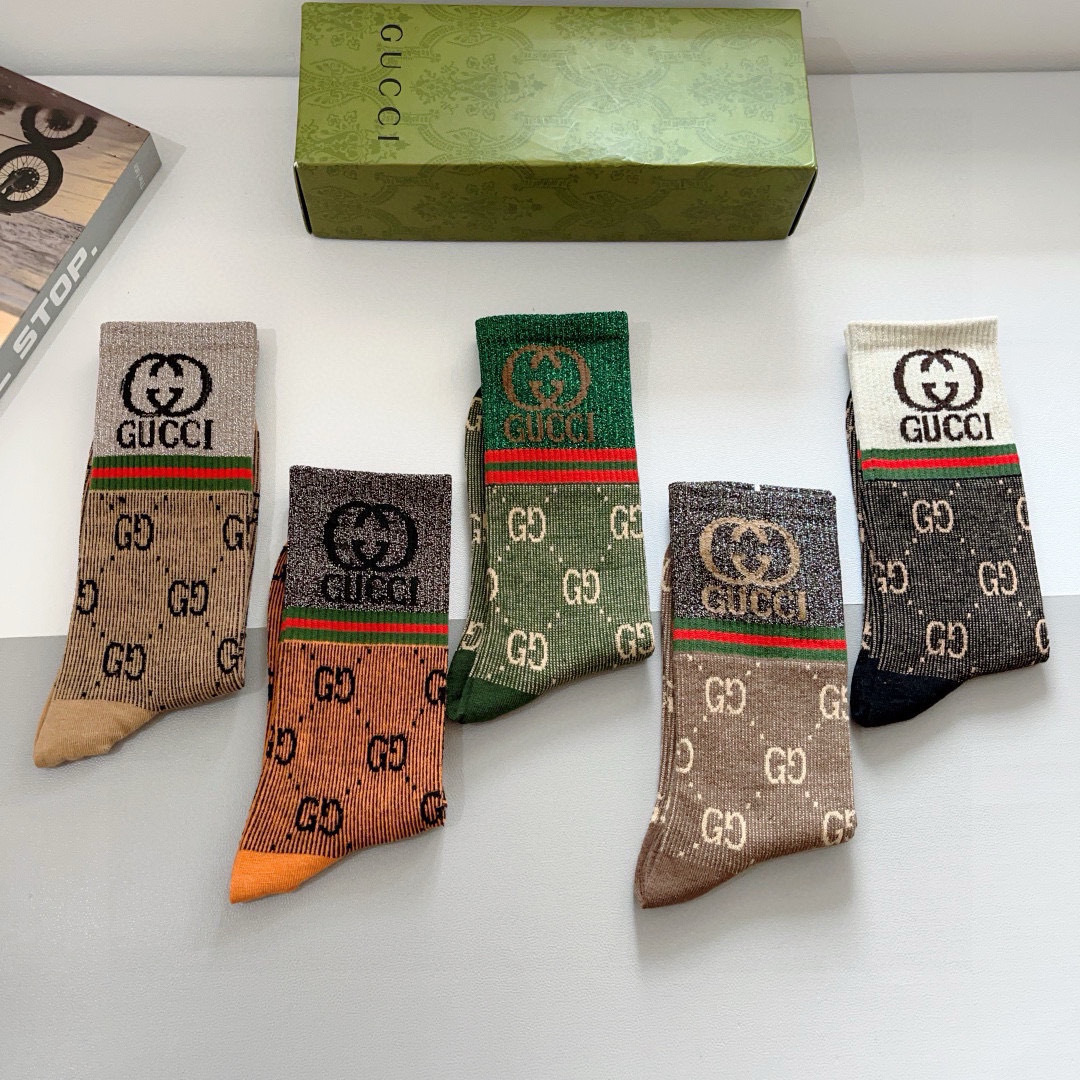 配包装（一盒5双）
GUCCI 古奇 新款小腿袜子！双针双路面料，火爆G图案，专柜同步中长筒袜子，💛大牌