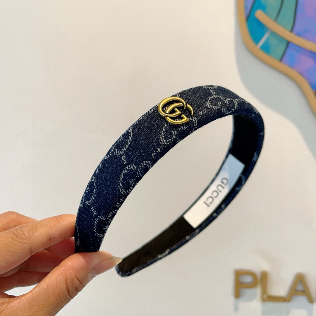 配包装
Gucci古奇 官方经典新款双G发箍，女神必备单品，非常百搭，时尚潮流