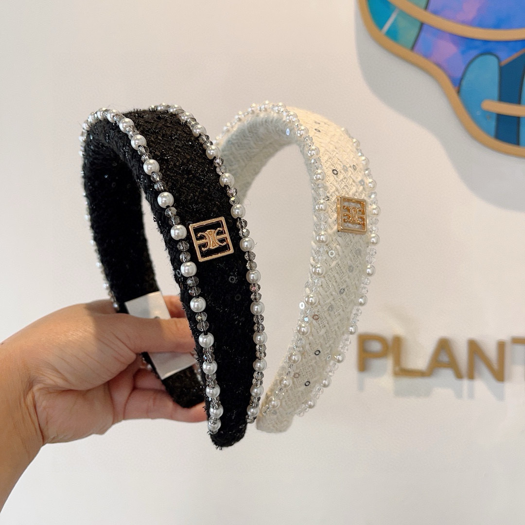 配包装
CELINE（赛琳）韩国新品小清新珍珠发箍，佩戴舒适无压力，造型搭配必备！时尚外出百搭款发饰！