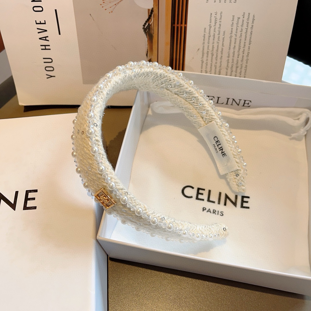 配包装
CELINE（赛琳）韩国新品小清新珍珠发箍，佩戴舒适无压力，造型搭配必备！时尚外出百搭款发饰！