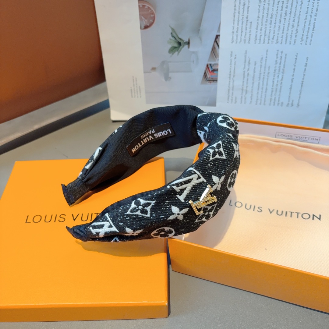 配包装
LV 路易威登 经典新款老花发箍，时尚宽边中间结头箍