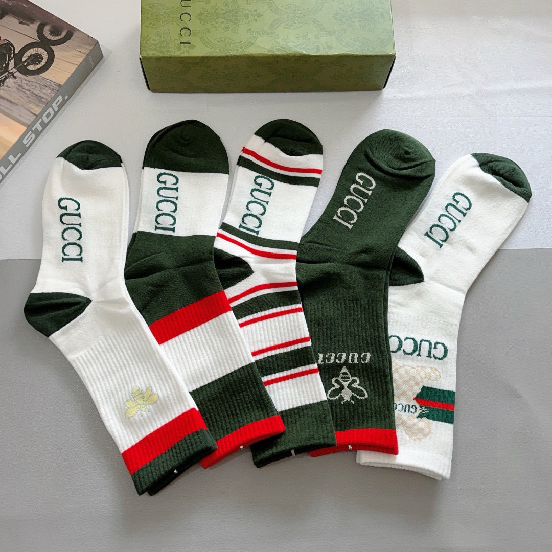 配包装（一盒5双）
 Gucci 古奇 ins超火爆长筒袜，纯棉面料，潮人必备 ，经典双G字母，个性时尚