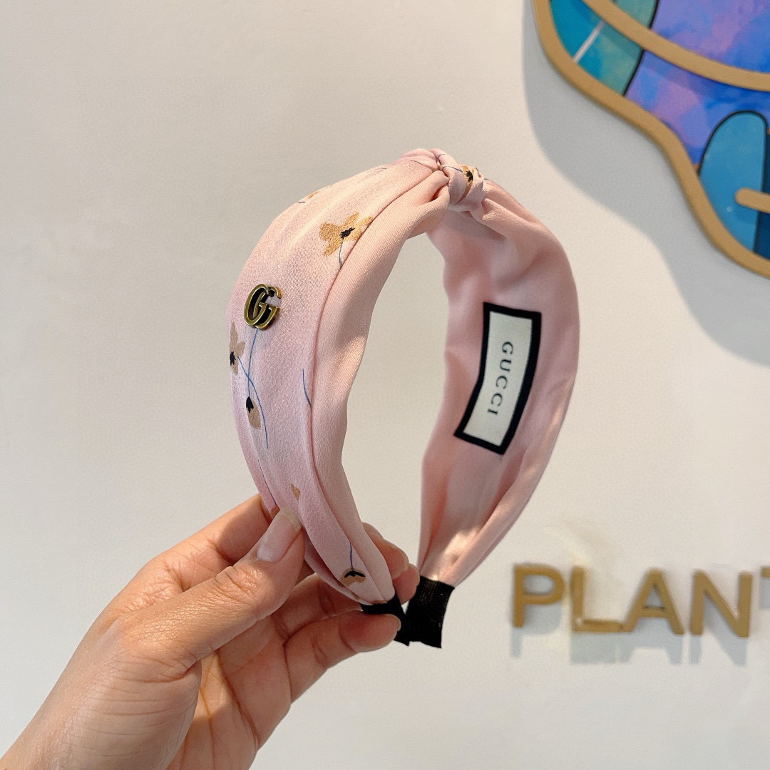 配包装
Gucci古奇 网红经典新款发箍，女神必备单品头箍，非常百搭，时尚潮流， 火爆 多色出货...