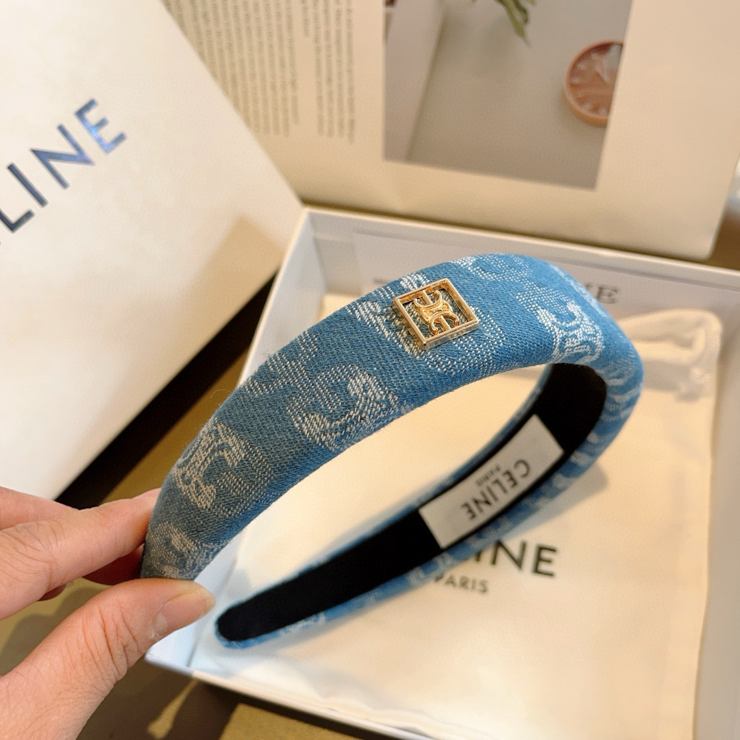 配包装
CELINE（赛琳）复古字母牛仔布网红新款发箍，夏天宽边显脸小头箍 佩戴舒适无压力，高级感外出非