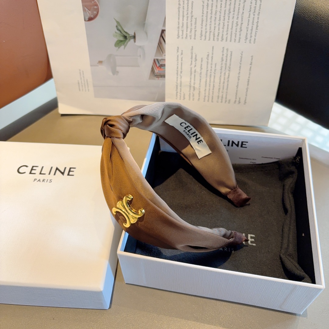 配包装
CELINE（赛琳）新品网红同款发箍，佩戴舒适无压力，造型搭配必备！时尚外出百搭款发饰！