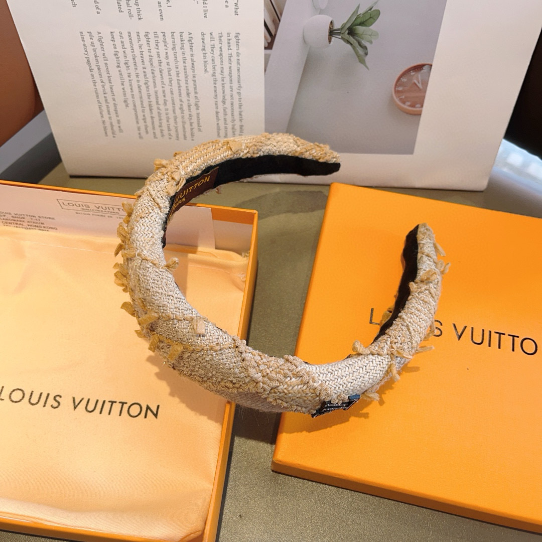 配包装
LV 路易威登 火爆新款韩版布艺格子发箍，时尚头箍，网红最新款来袭💕时尚百搭，女神必入！