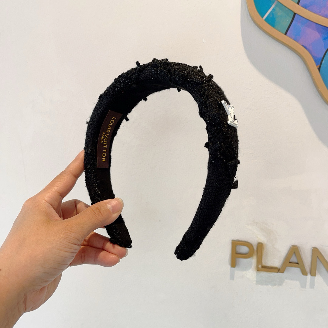 配包装
LV 路易威登 火爆新款韩版布艺格子发箍，时尚头箍，网红最新款来袭💕时尚百搭，女神必入！