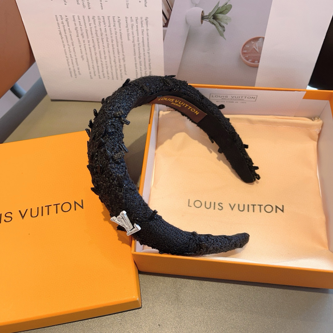 配包装
LV 路易威登 火爆新款韩版布艺格子发箍，时尚头箍，网红最新款来袭💕时尚百搭，女神必入！