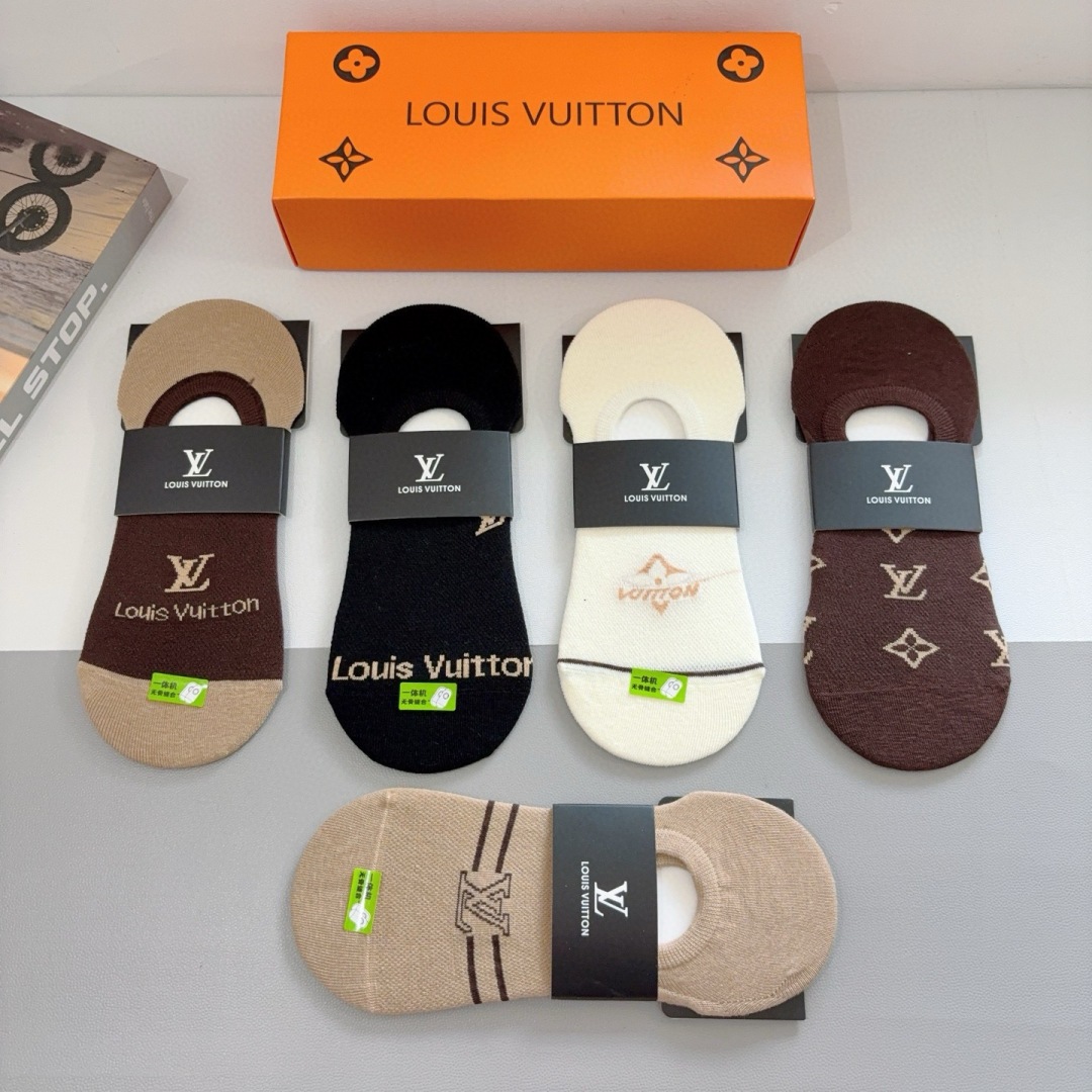 配包装（一盒5双）
LV （路易威登） 高版本竹棉船袜，秒杀市场普通货，经典图案logo，专柜同步袜子❗