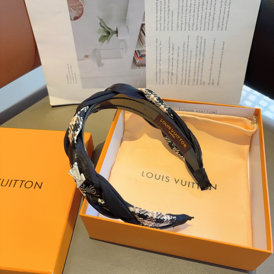 配包装
LV 路易威登 经典新款发箍，时尚头箍，网红最新款来袭💕时尚百搭