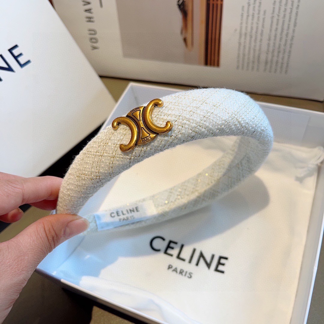 配包装
CELINE（赛琳）韩版新品小清新字母发箍，佩戴舒适无压力，造型搭配必备！时尚外出百搭款发饰！