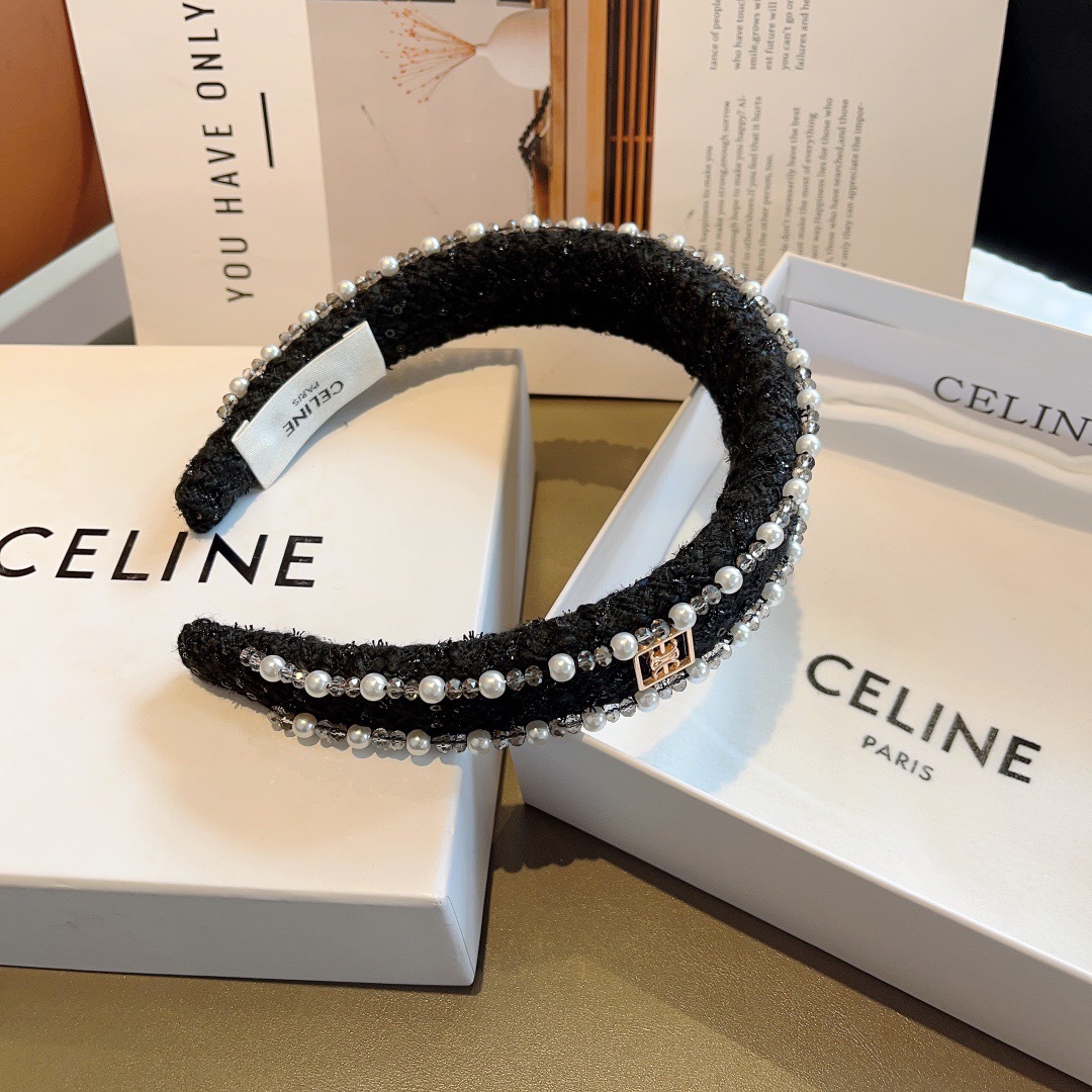 配包装
CELINE（赛琳）韩国新品小清新珍珠发箍，佩戴舒适无压力，造型搭配必备！时尚外出百搭款发饰！