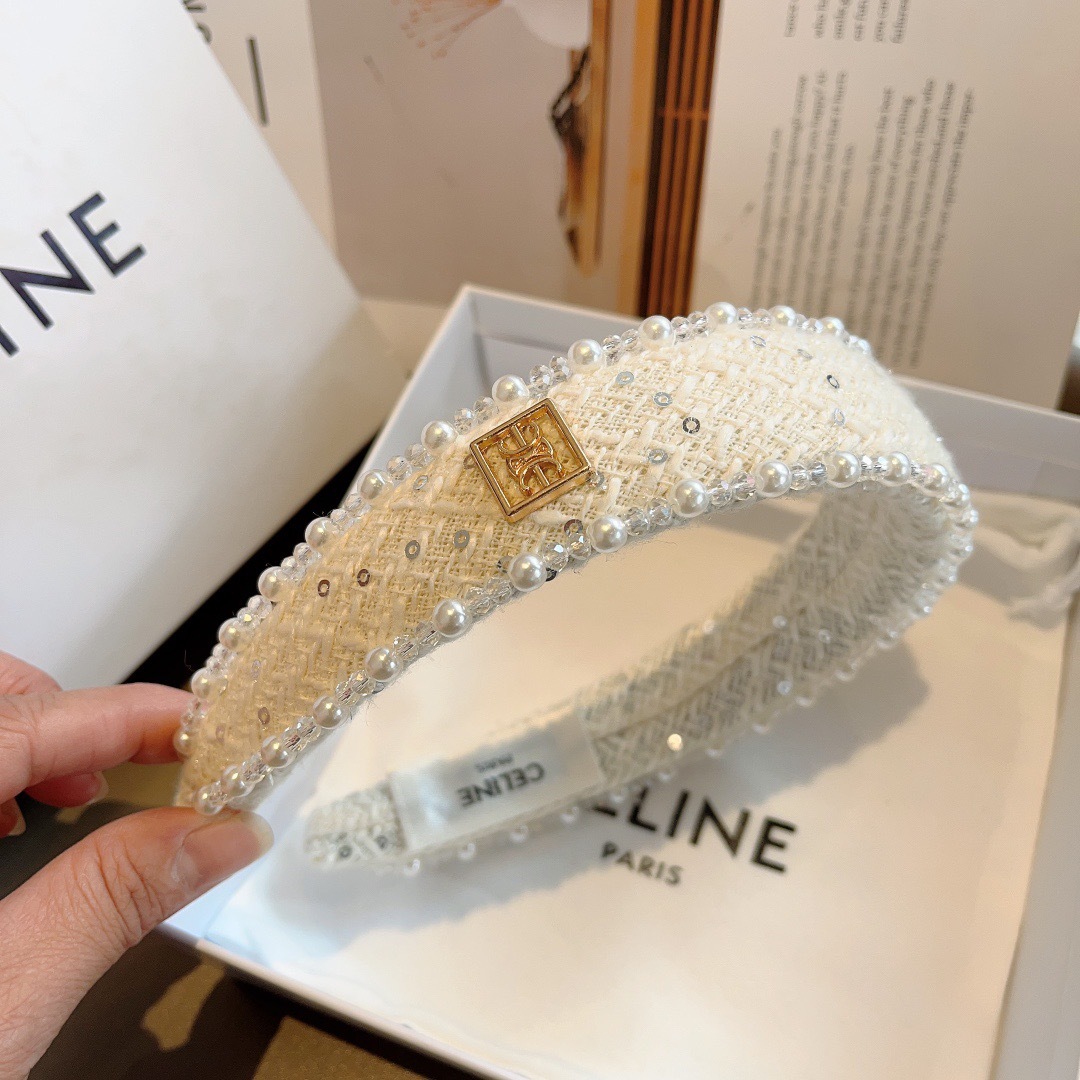 配包装
CELINE（赛琳）韩国新品小清新珍珠发箍，佩戴舒适无压力，造型搭配必备！时尚外出百搭款发饰！