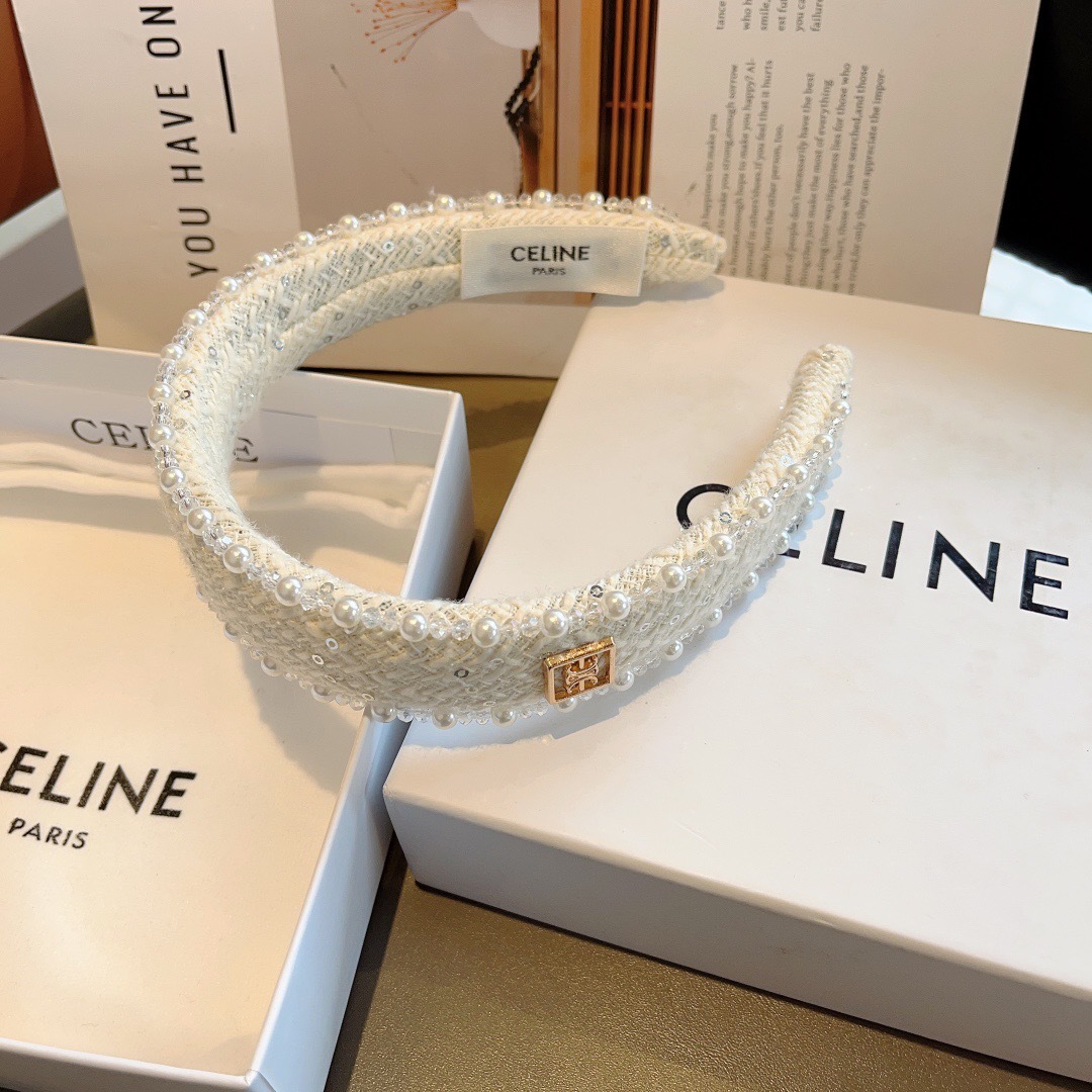 配包装
CELINE（赛琳）韩国新品小清新珍珠发箍，佩戴舒适无压力，造型搭配必备！时尚外出百搭款发饰！