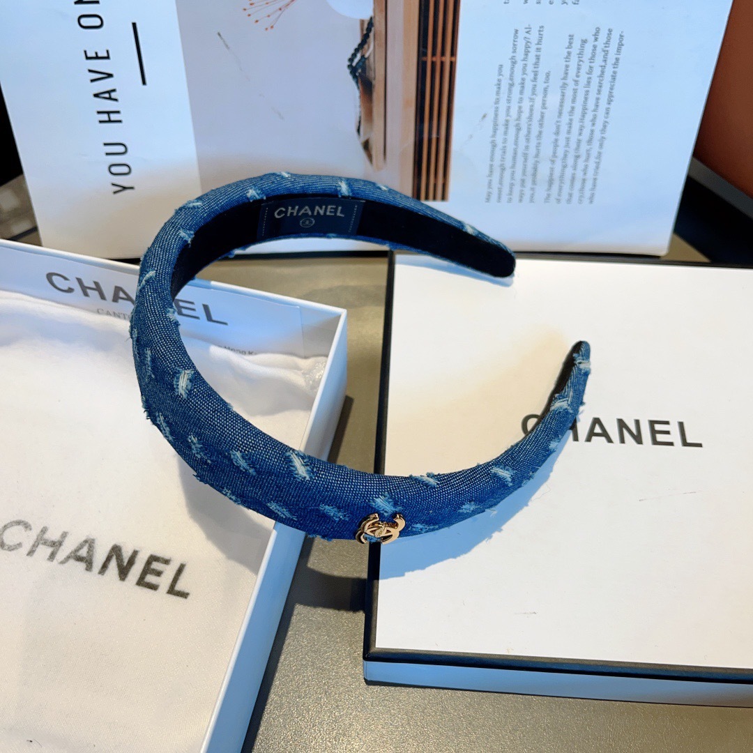 配包装
CHANEL（香奈儿） 高端新款牛仔布发箍，时尚头箍，网红最新款来袭💕时尚百搭，女神必入、多色可