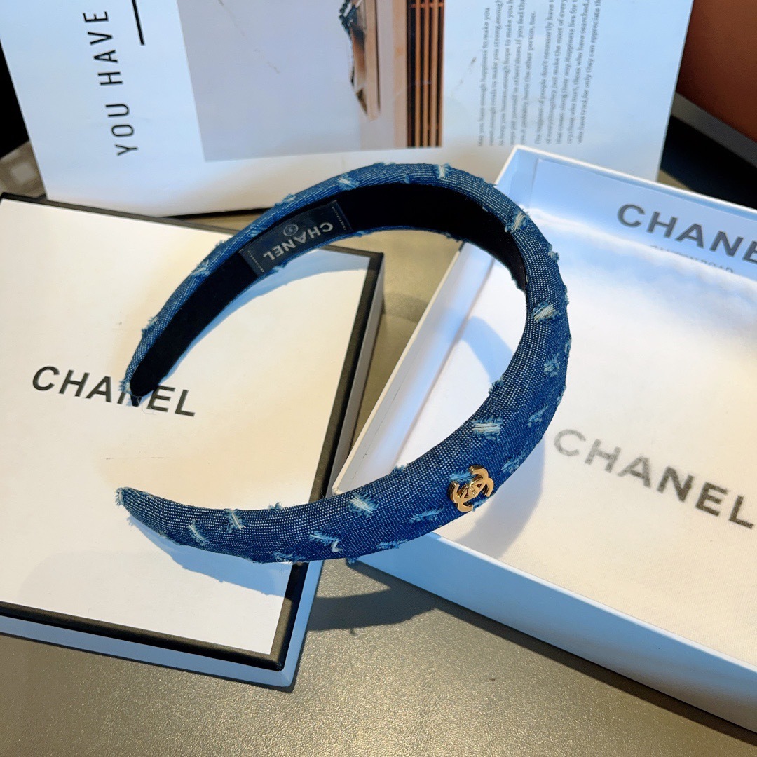 配包装
CHANEL（香奈儿） 高端新款牛仔布发箍，时尚头箍，网红最新款来袭💕时尚百搭，女神必入、多色可