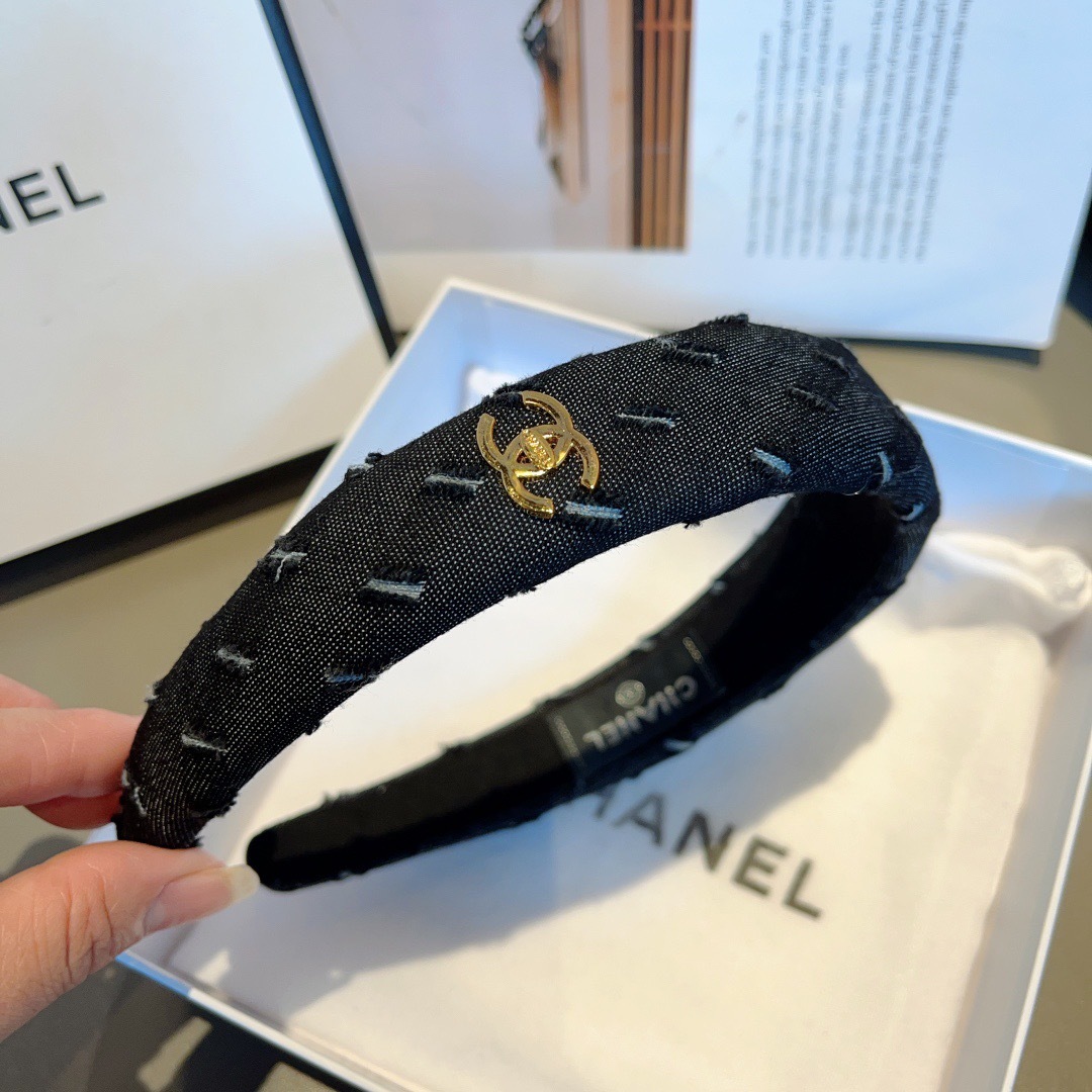配包装
CHANEL（香奈儿） 高端新款牛仔布发箍，时尚头箍，网红最新款来袭💕时尚百搭，女神必入、多色可
