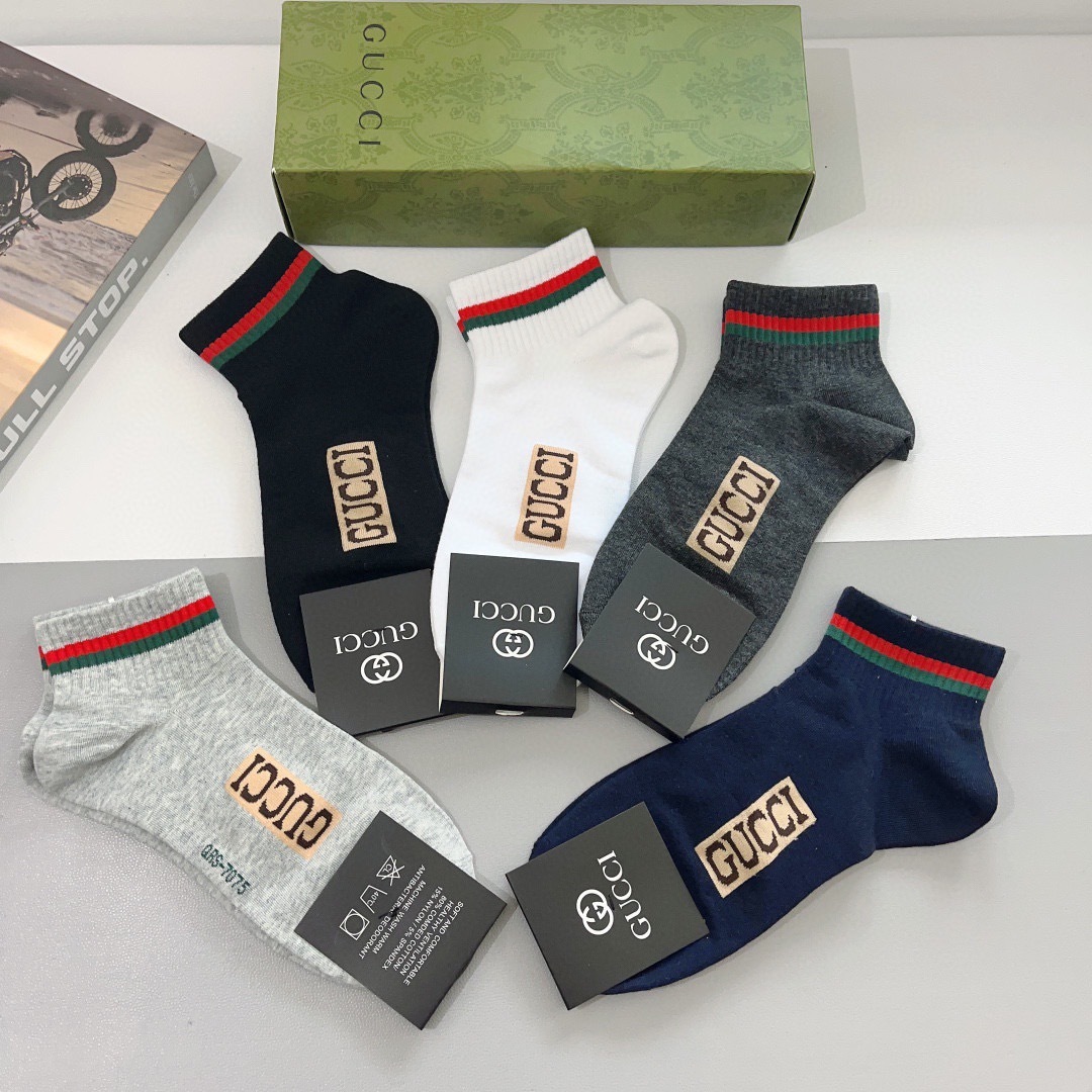 配包装（一盒5双） Gucci 古奇 ins超火爆小单品男款袜子，纯棉面料，潮人必备 ，经典双G字母，个