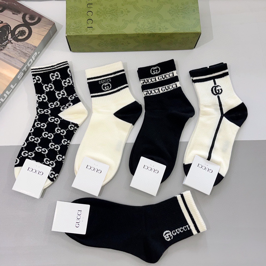 配包装（一盒5双） Gucci 古奇 ins超火爆小单品男女同款袜子，纯棉面料，潮人必备 ，Gucci 