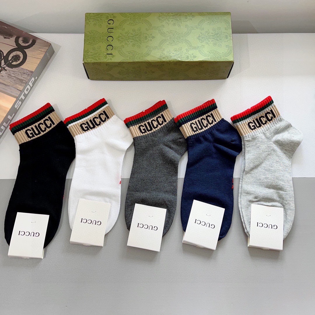 配包装（一盒5双） Gucci 古奇 ins超火爆小单品男女同款袜子，纯棉面料，潮人必备 ，Gucci 