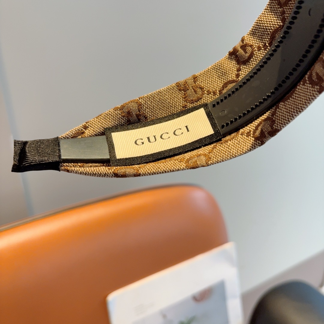 配包装
Gucci（古奇） 高版本新款经典字母宽版发箍,专柜品质 让你的魅力绽放 清新淑女范让时尚更简单