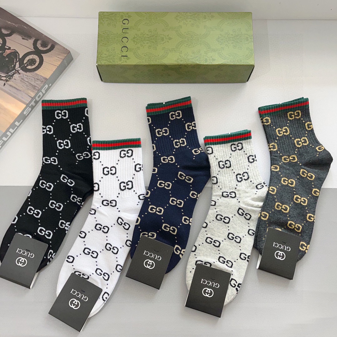 配包装（一盒5双）
 Gucci 古奇 ins超火爆男款中筒袜，纯棉面料，潮人必备 ，经典G家彩条针织织