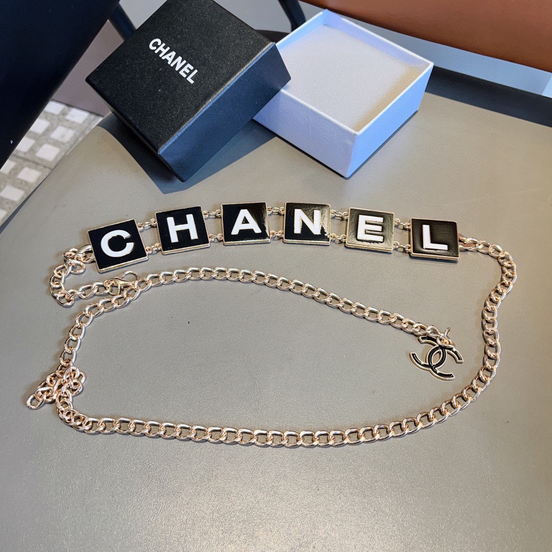 配包装
CHANEL （香奈儿） 新款金属链条腰链 项链 两用款，轻奢风高级感百搭款 女神必备单品，时尚