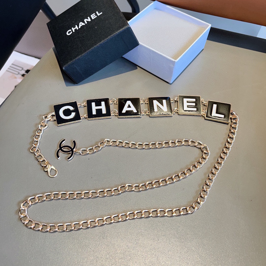配包装
CHANEL （香奈儿） 新款金属链条腰链 项链 两用款，轻奢风高级感百搭款 女神必备单品，时尚