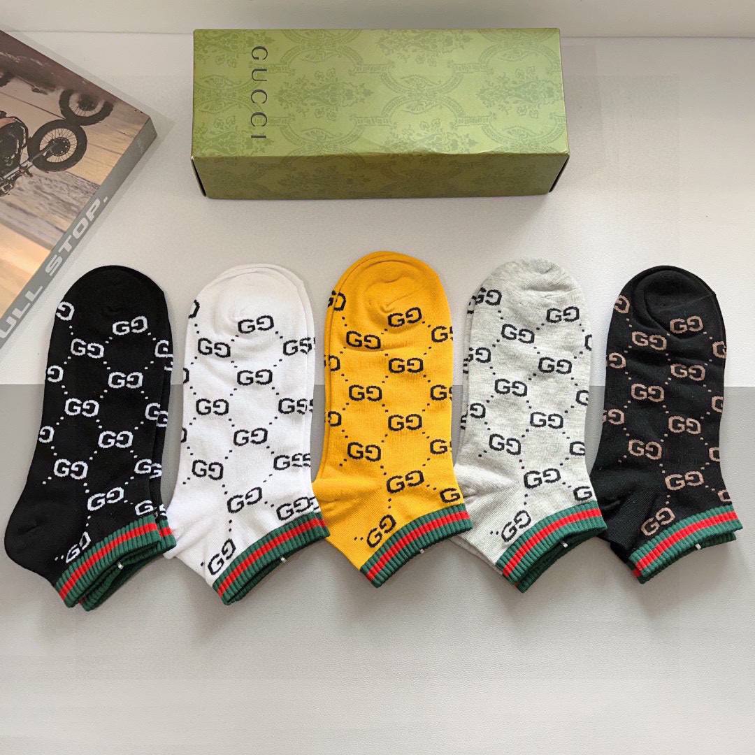 配包装（一盒5双） Gucci 古奇 ins超火爆小单品男女同款袜子，纯棉面料，潮人必备 ，Gucci 