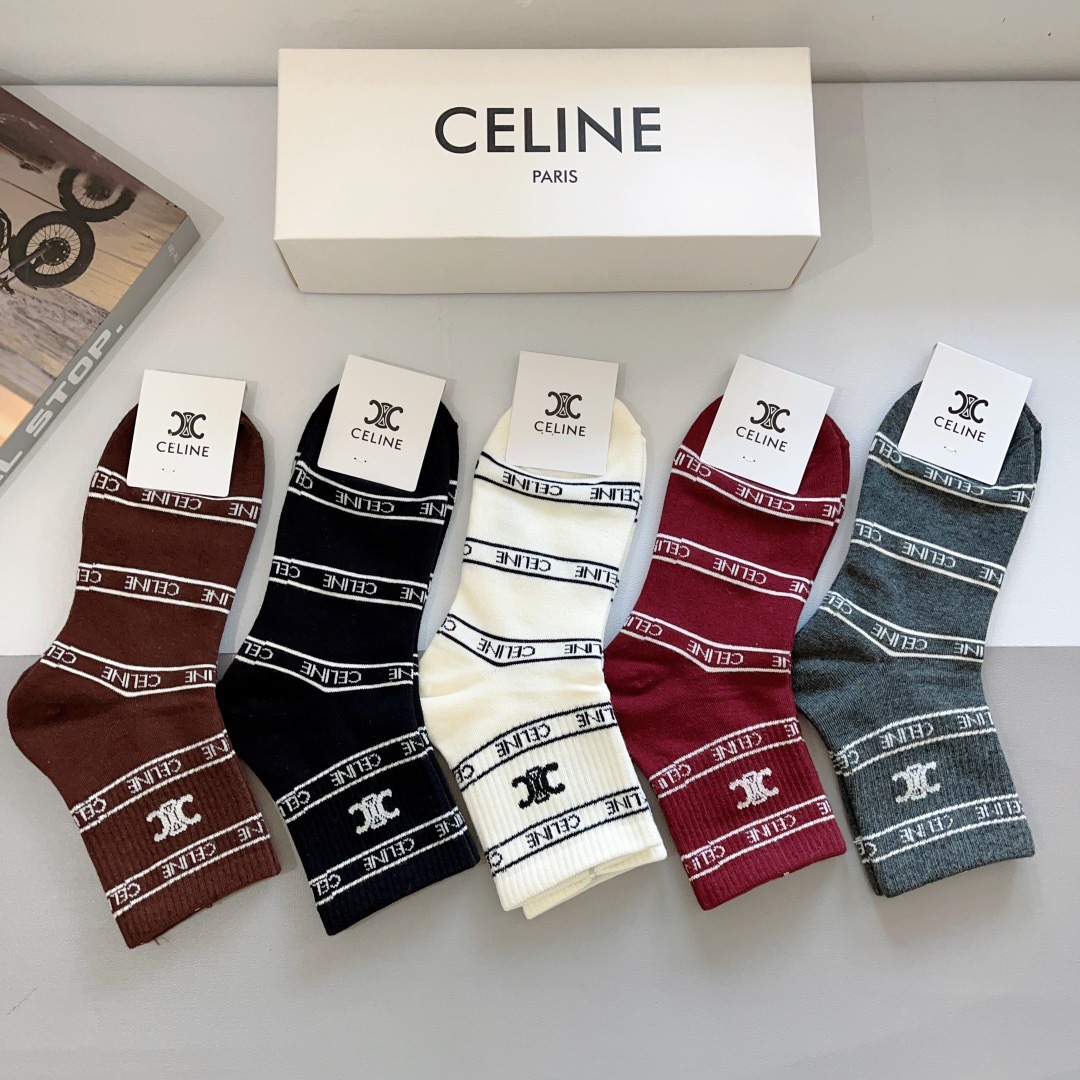 配包装（一盒5双）
CELINE  赛琳 新款中筒袜、纯棉面料，专柜同 步中筒袜子，💛大牌出街，潮人必备