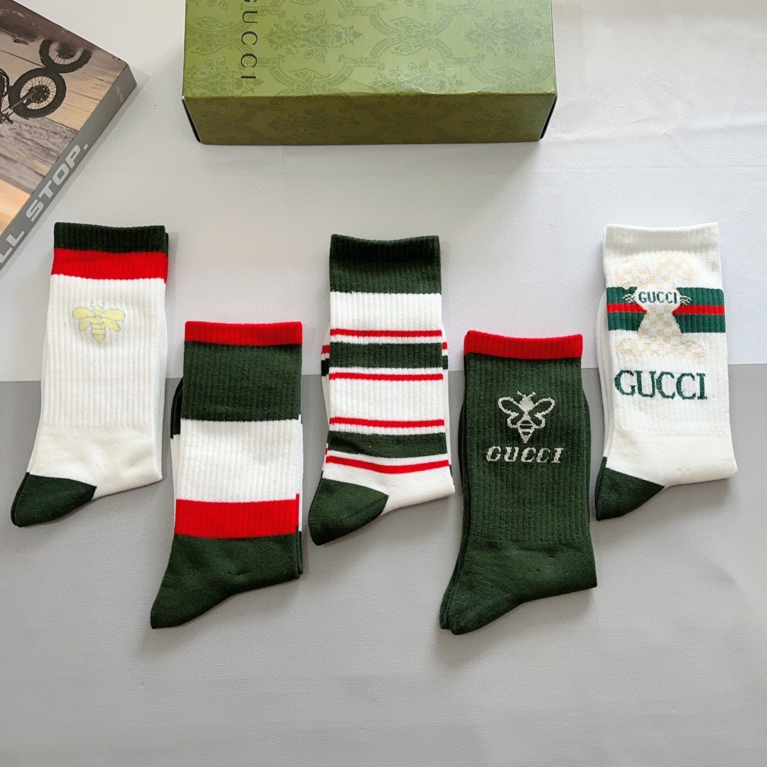 配包装（一盒5双）
 Gucci 古奇 ins超火爆长筒袜，纯棉面料，潮人必备 ，经典双G字母，个性时尚