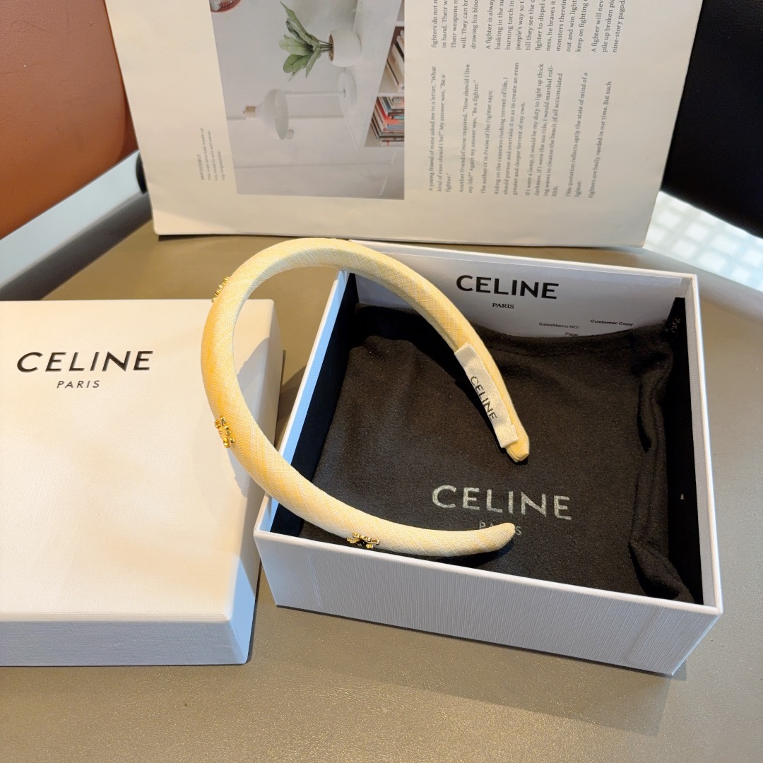 配包装
CELINE（赛琳）时尚网红新款发箍，显脸小头箍 佩戴舒适无压力，高级感外出非常时尚百搭
