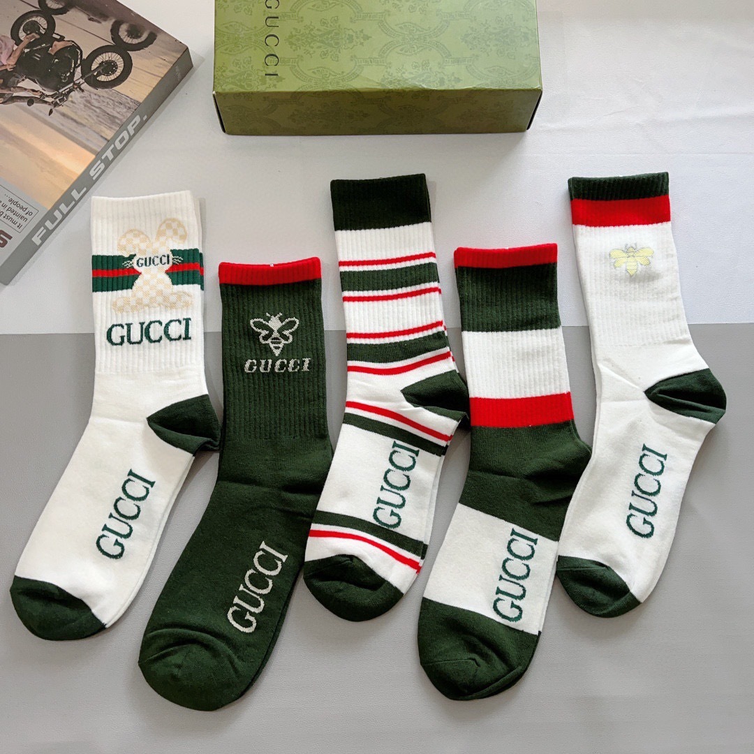 配包装（一盒5双）
 Gucci 古奇 ins超火爆长筒袜，纯棉面料，潮人必备 ，经典双G字母，个性时尚