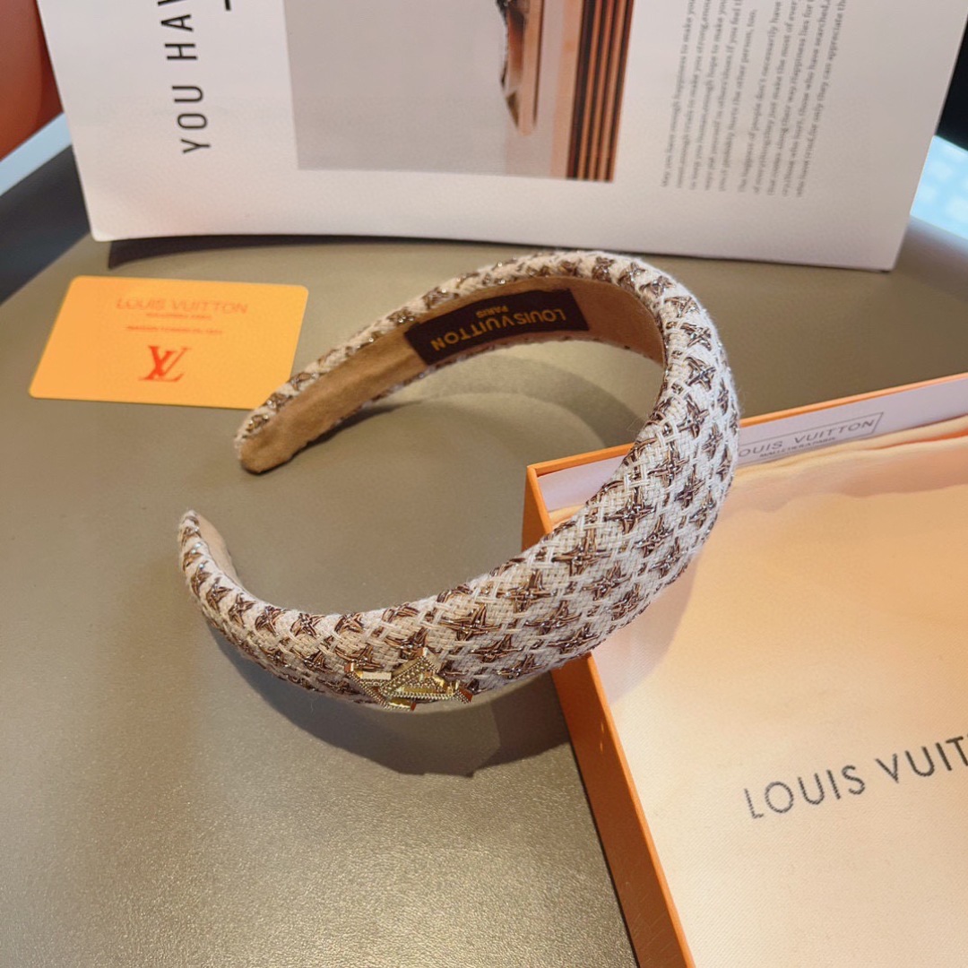 配包装
LV 路易威登 火爆新款韩版布艺格子发箍，时尚头箍，网红最新款来袭💕时尚百搭，女神必入！
