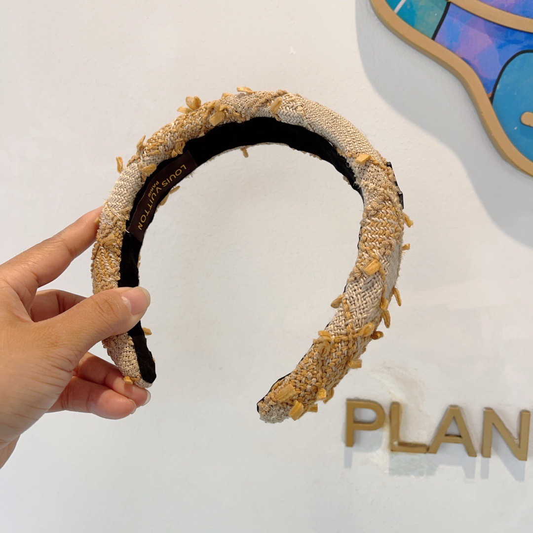 配包装
LV 路易威登 火爆新款韩版布艺格子发箍，时尚头箍，网红最新款来袭💕时尚百搭，女神必入！