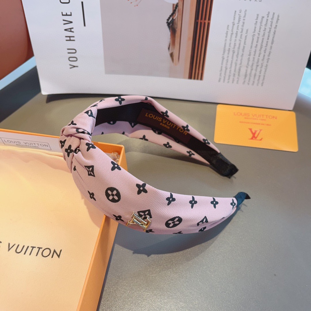 配包装
LV 路易威登 火爆新款发箍，时尚头箍，网红最新款来袭💕时尚百搭，女神必入、多色可选！