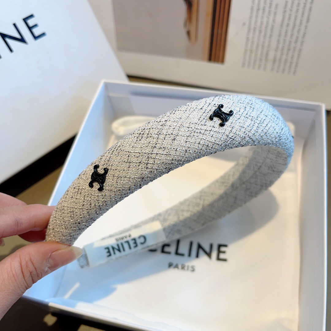 配包装
CELINE（赛琳）新品网红同款发箍，佩戴舒适无压力，造型搭配必备！时尚外出百搭款发饰！