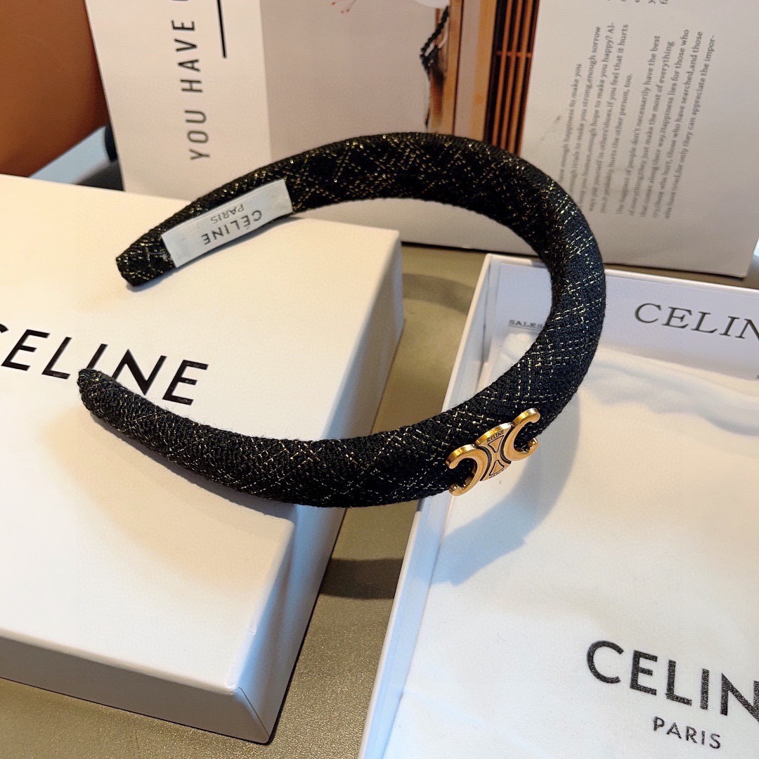 配包装
CELINE（赛琳）韩版新品小清新字母发箍，佩戴舒适无压力，造型搭配必备！时尚外出百搭款发饰！