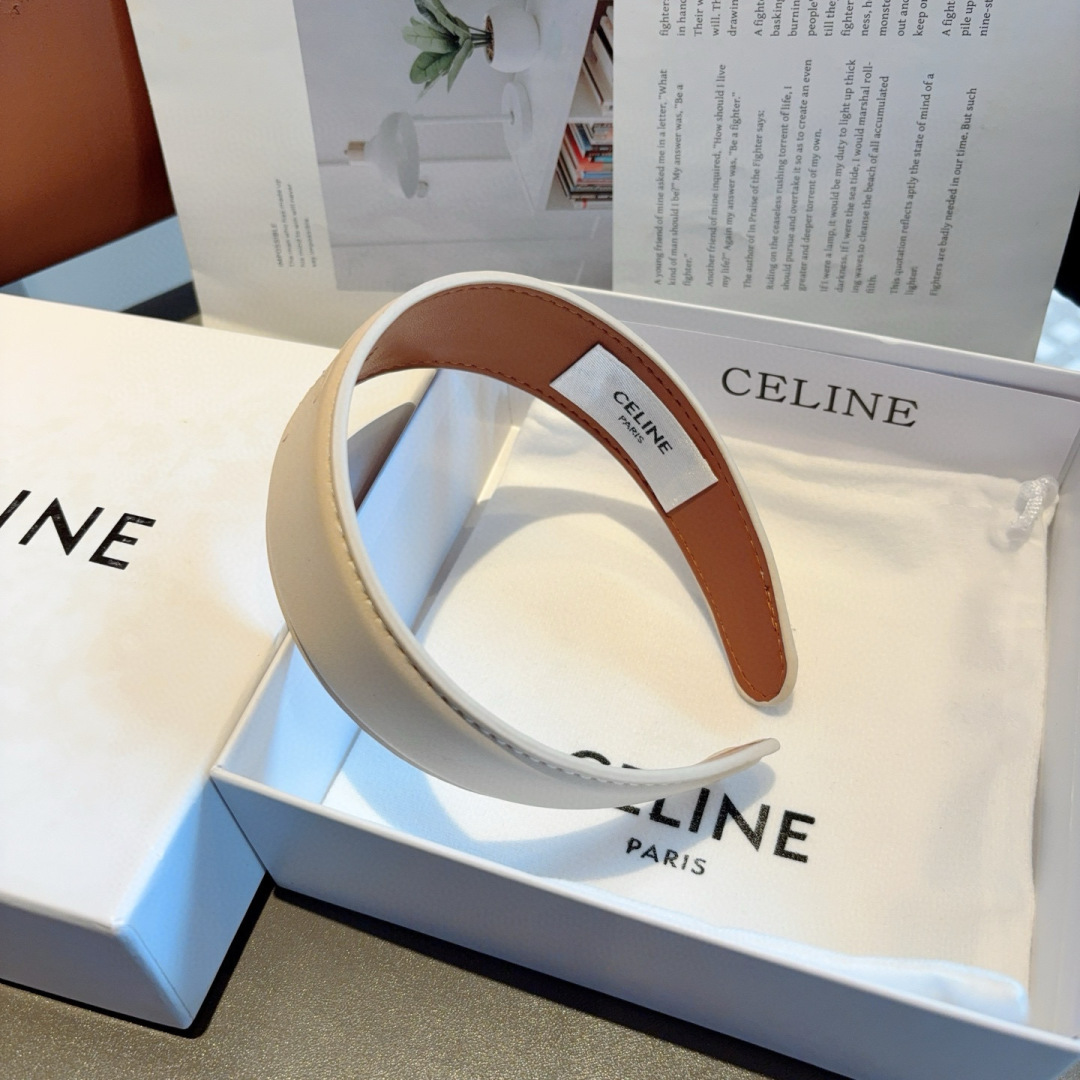 配包装
CELINE（赛琳）高版本新款韩版字母羊皮发箍，佩戴舒适无压力，造型搭配必备！时尚外出百搭款发饰